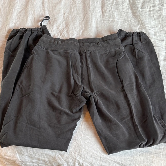 lululemon athletica Grey sweatpants - Picture 4 of 6